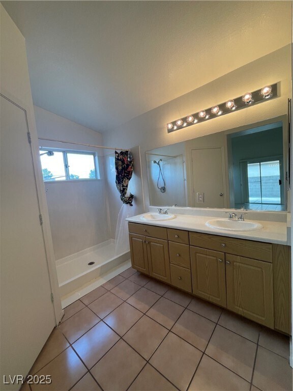 Building Photo - 1012 Rainbow Cliff Ct