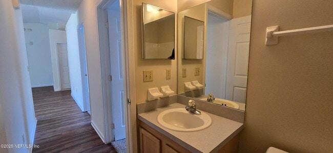 Building Photo - 7879 Georgia Jack Dr N