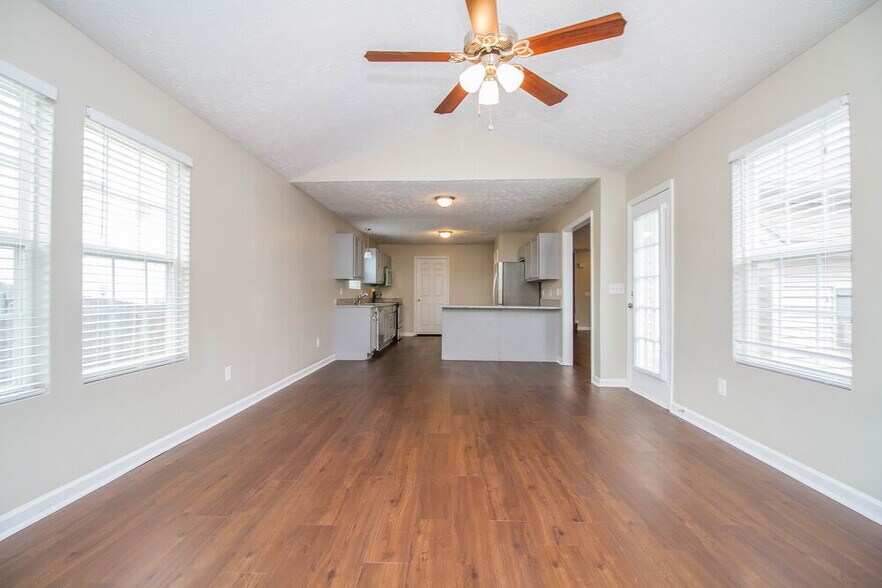 Building Photo - 2305 Leighton Way
