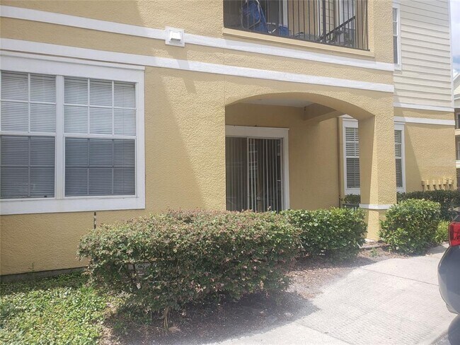 Building Photo - 8102 Lillies Way