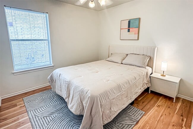 Building Photo - 12426 Gershwin Oak St