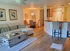 Building Photo - 2996 SE Lexington Lakes Dr