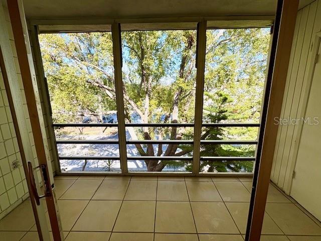 Building Photo - 2302 S Manhattan Ave