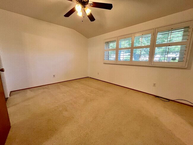 Building Photo - 4781 Rex Ct