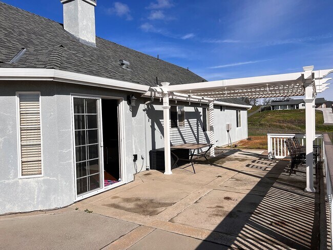 Building Photo - 4055 Flint Trail