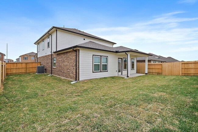 Building Photo - 12026 Meandering Strm Dr