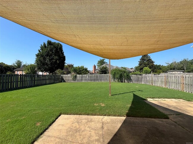 Building Photo - 9679 Greythorne Way