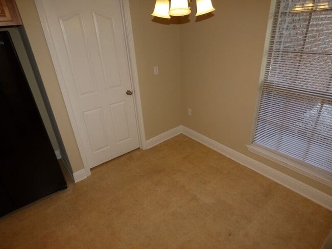 Building Photo - 6752 Cotter Drive