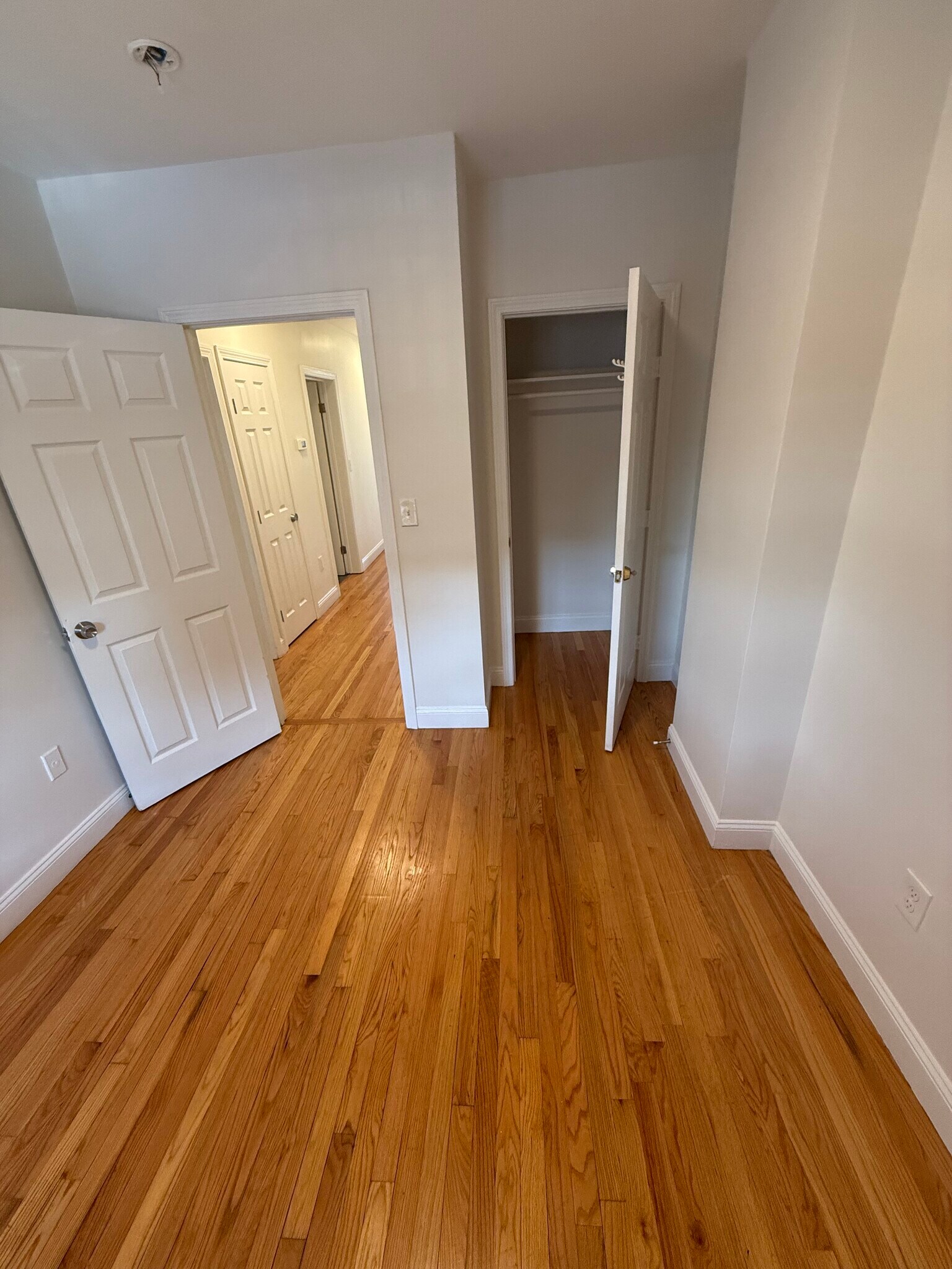 Closet 1 - 1905 Columbus Ave