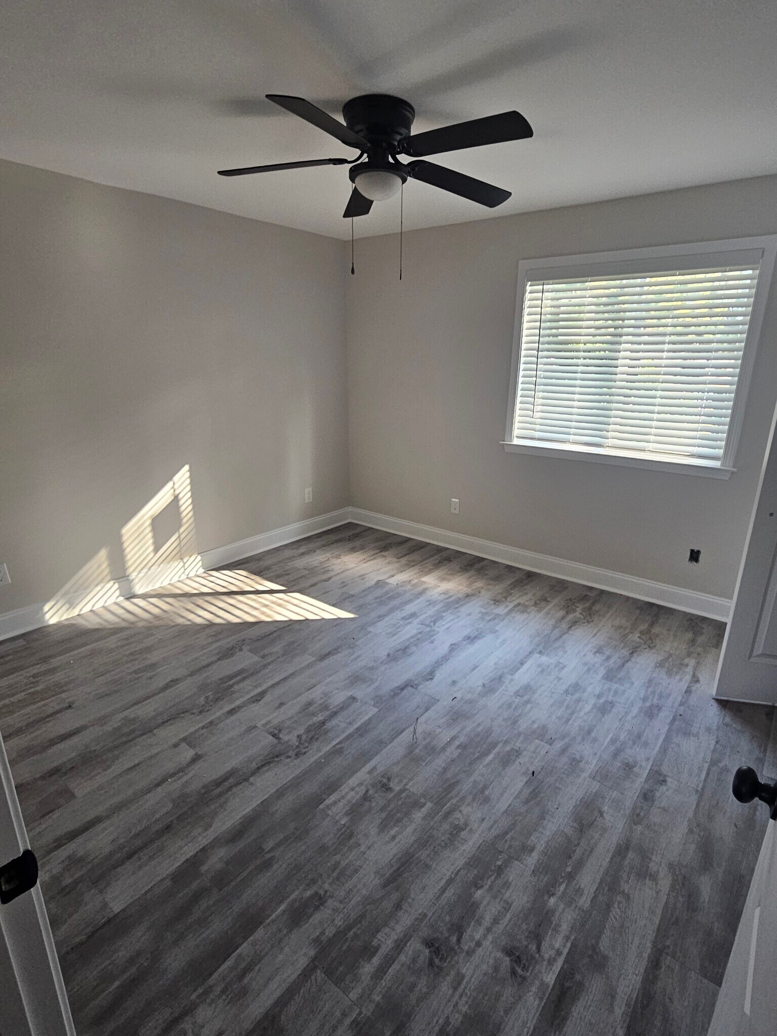 Building Photo - 109 Acacia Ct