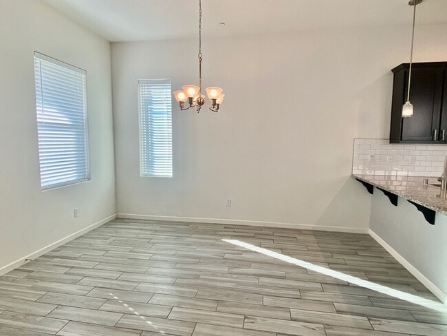 Building Photo - AVAILABLE BY 6/19/26. 4 BED, 2.5 BATHS, 1763 SQ FT STAINLESS STEEL APPLIANCES INCLUDED