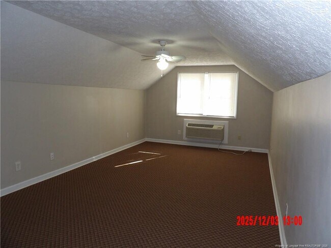 Building Photo - 432 Grape Arbor Dr