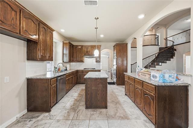 Building Photo - 912 Foxtail Dr