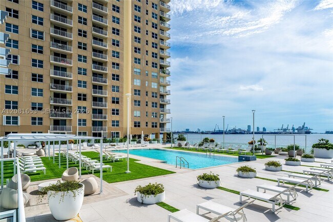 Building Photo - 770 Claughton Island Dr