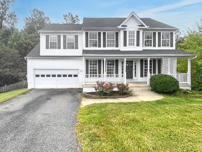 Primary Photo - 10104 Terrace Ct