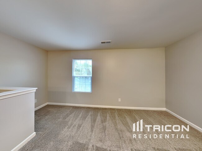 Building Photo - 4604 Montelena Dr