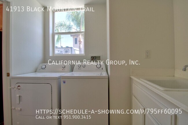 Building Photo - 41913 Black Mountain Trail