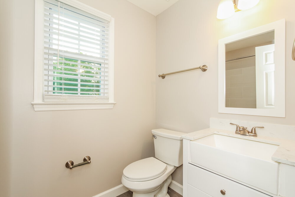 Building Photo - 11025 Ballards Pond Ln