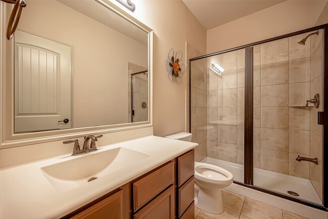 Building Photo - 2211 Argos Dr