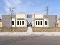 Building Photo - 4104 Walnut Ave