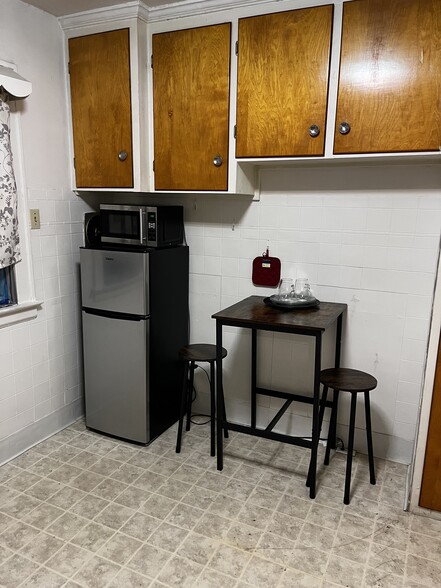 Kitchen - 2026 Grand Ave