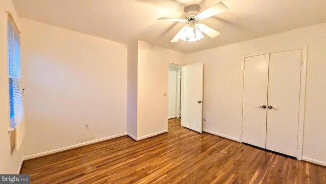 Building Photo - 8835 Tuckerman Ln