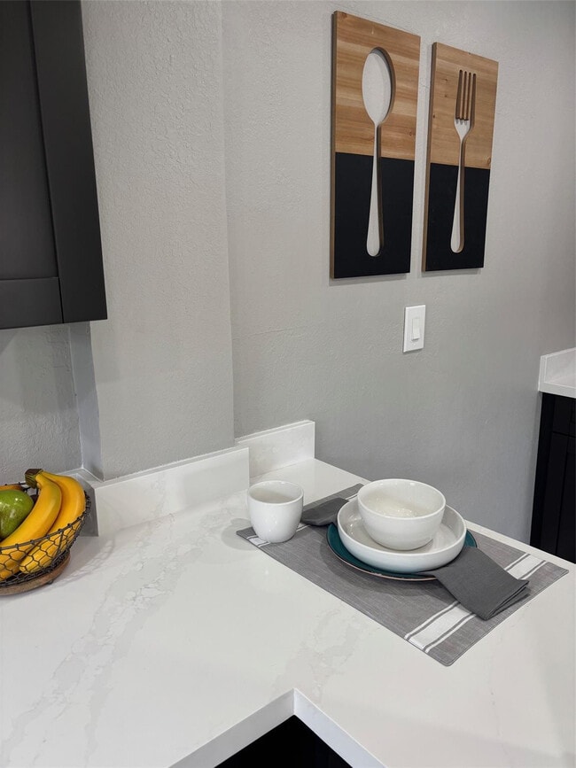 Building Photo - 13025 NW 2nd Ave