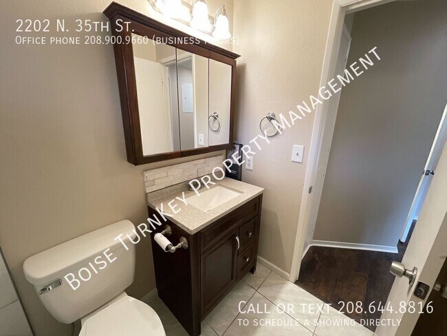 Building Photo - 2202 N 35th St