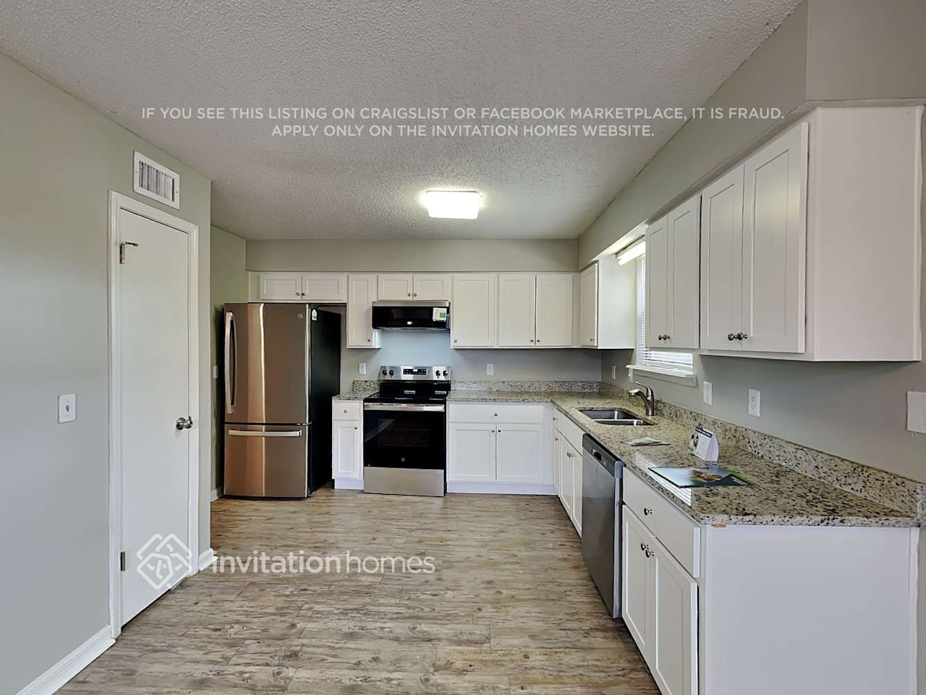 Building Photo - 10828 Losco Jct Dr