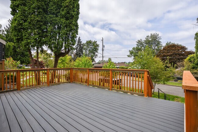 Building Photo - 7934 20th Ave SW