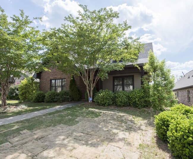 Primary Photo - 987 Starr Ct