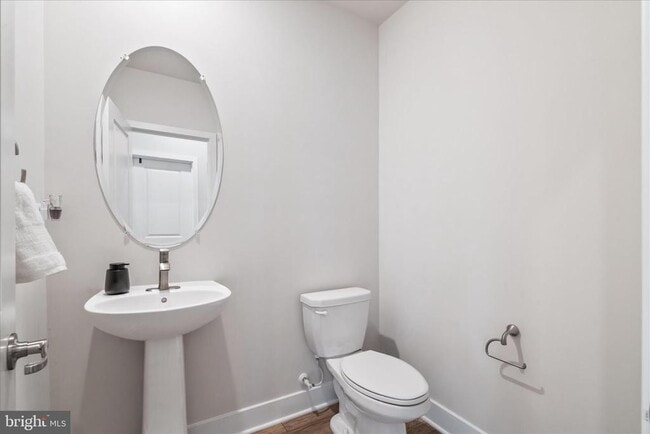 Building Photo - 1309 Crampton Pl