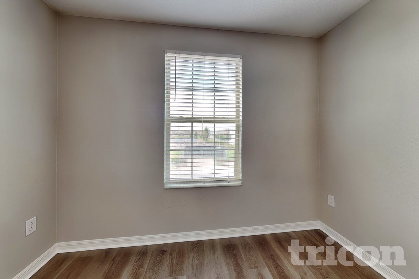 Building Photo - 4906 White Chicory Dr