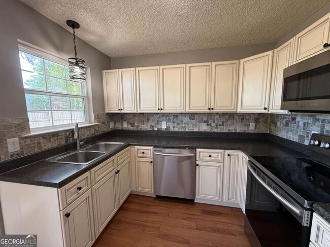 Building Photo - 309 N Belmont Ct