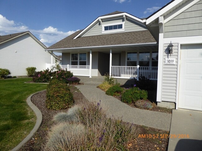 Building Photo - Beautiful 6 Bed/3 Bath House in Hayden, ID!