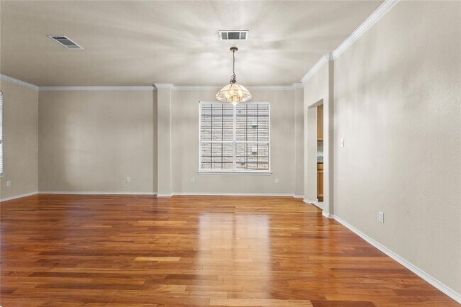 Building Photo - 1616 Chasewood Dr