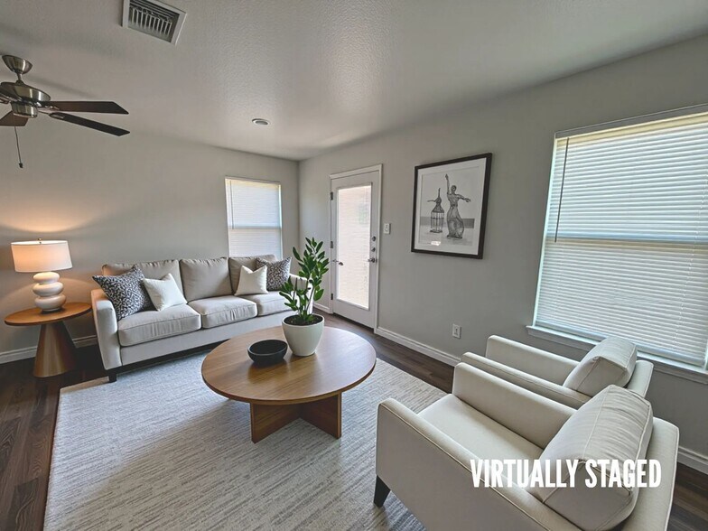 Building Photo - 301 Agua Chiquita Ct