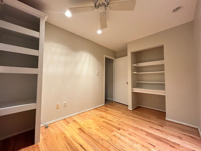 Building Photo - 10378 Bridgetown Pl