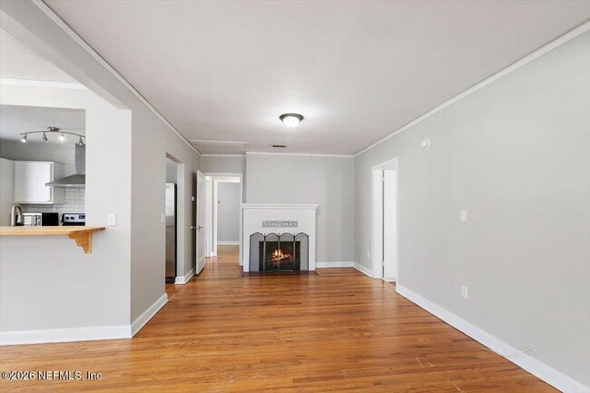 Building Photo - 2125 Arcadia Pl