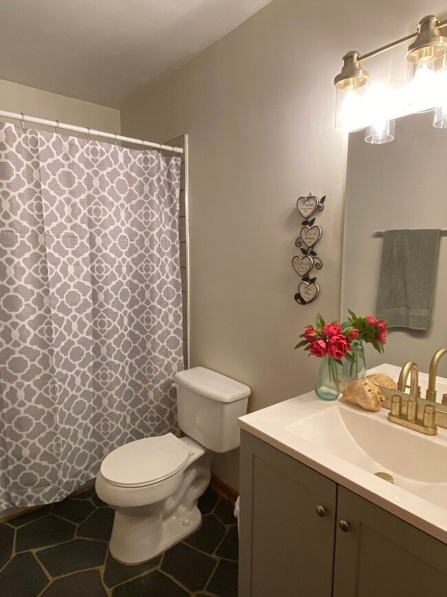 Building Photo - 6710 Pheasant Trail