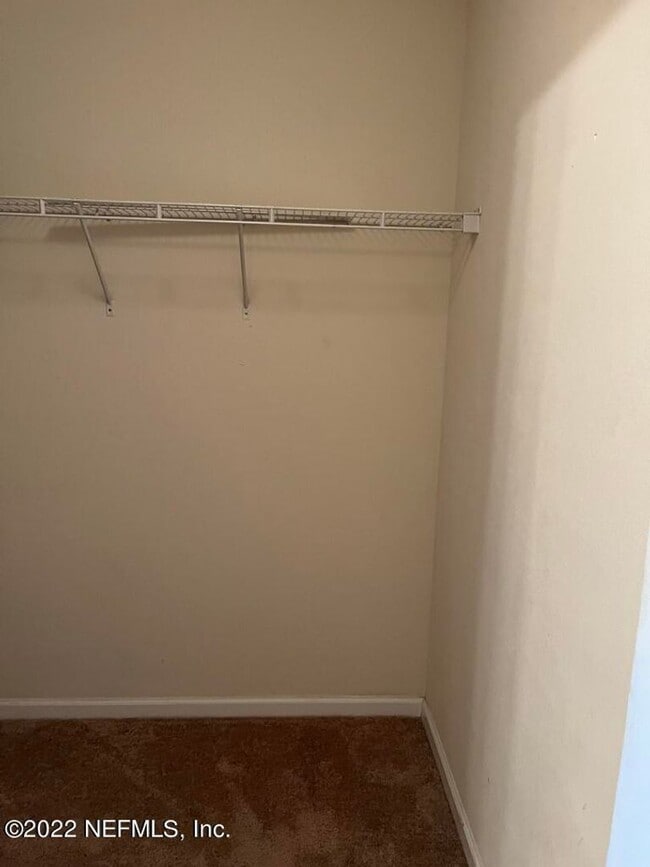 Building Photo - Beautiful Townhome in Biscayne Bay!