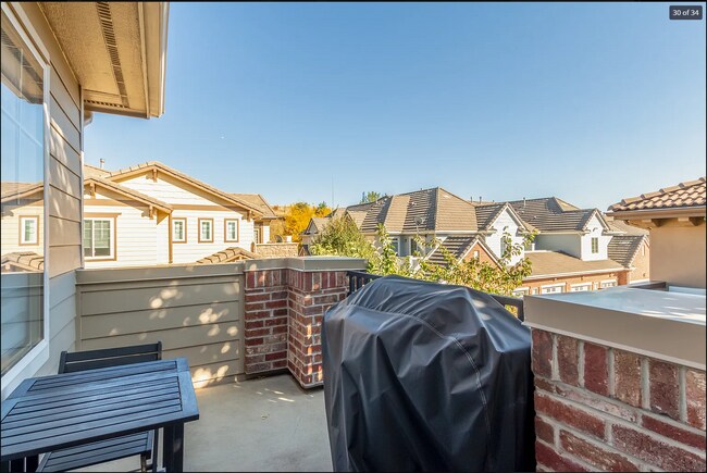 Building Photo - 6703 S Winnipeg Cir