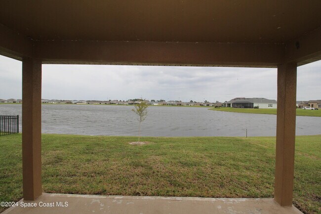 Building Photo - 2513 Pinwherry St NW