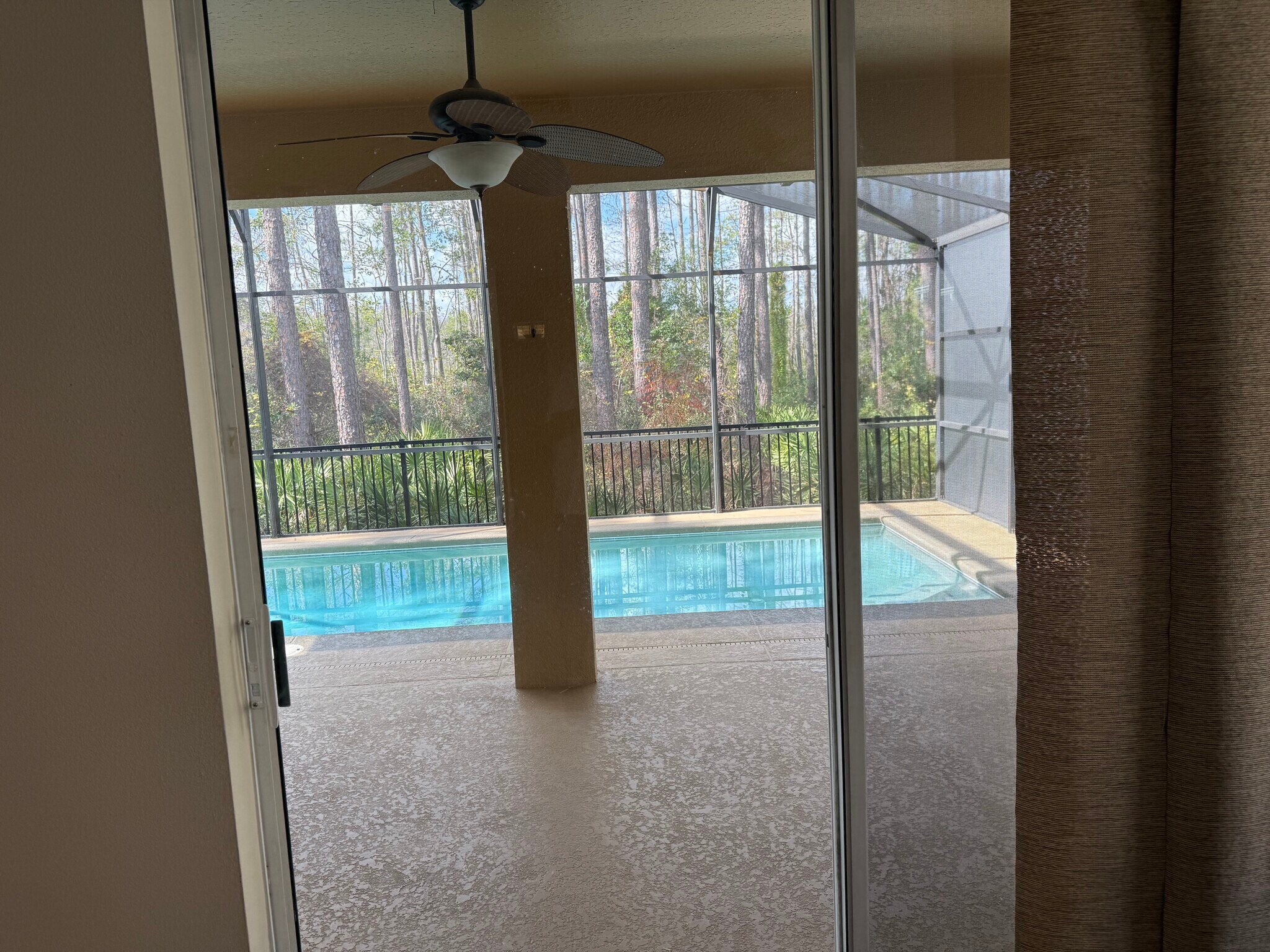 Building Photo - 7530 Colbury Ave