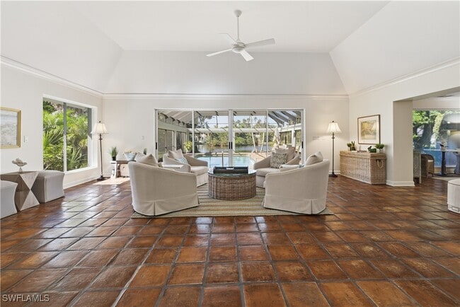 Building Photo - 2700 Lantern Ln