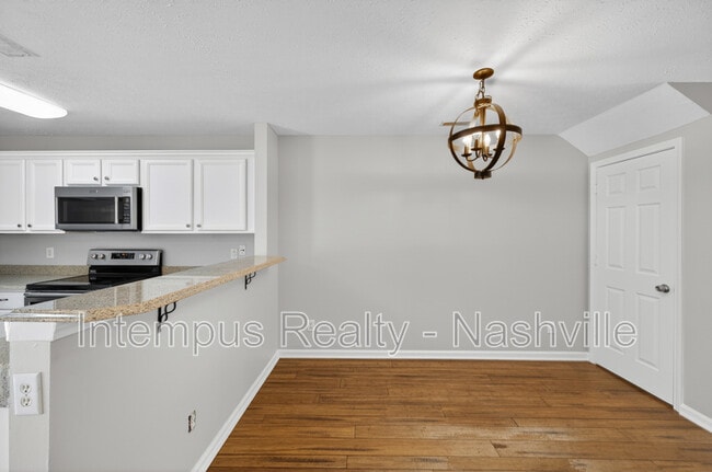 Building Photo - 3271 Harpeth Springs Dr