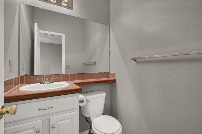 Building Photo - 8720 Massey Cir