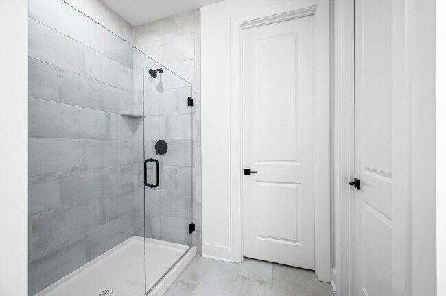 Building Photo - "Prime Location Opportunity: Secure Your Future on Poplar Farms Drive, Franklin, TN!" The interne...