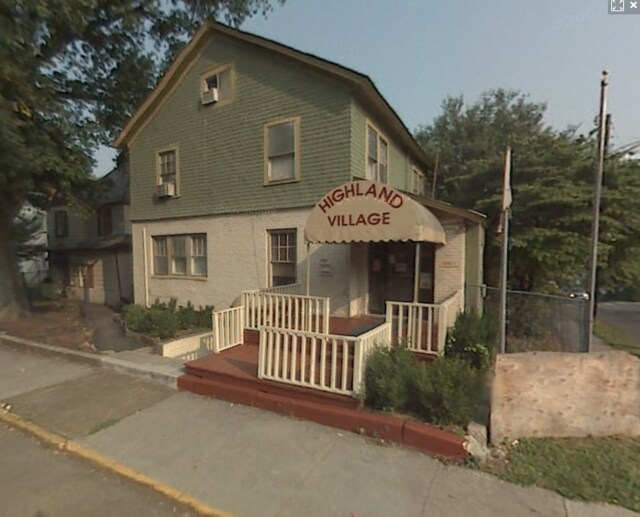 Primary Photo - Highland Village