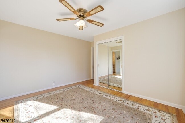 Building Photo - 68 Colgate Ave